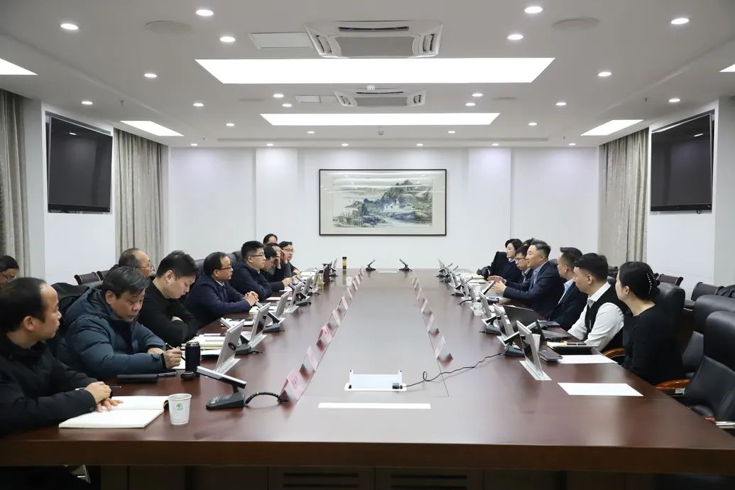 c9192c5546d9104ef2cbfc5ad95c9cd0